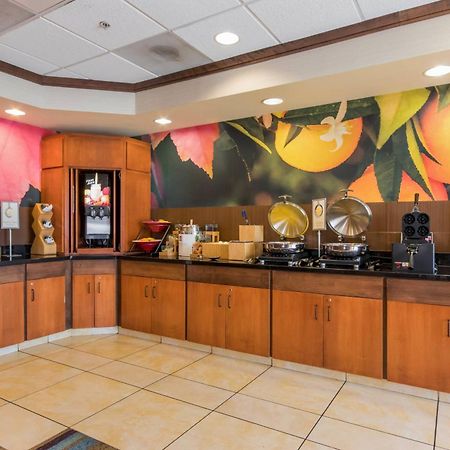 Fairfield Inn & Suites Колумбия Экстерьер фото
