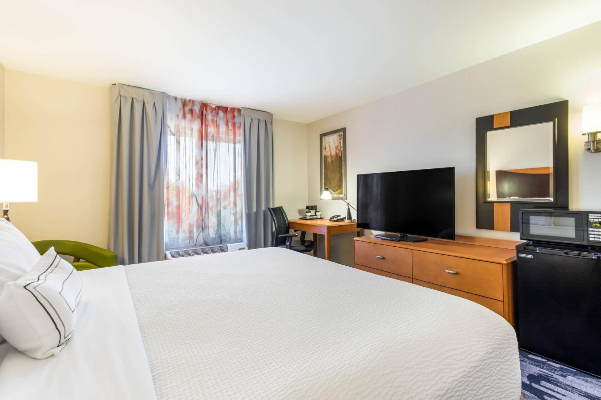 Fairfield Inn & Suites Колумбия Экстерьер фото